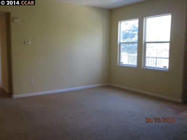 218 Carmel St, San Pablo, California 94806-5004