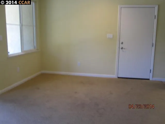218 Carmel St, San Pablo, California 94806-5004
