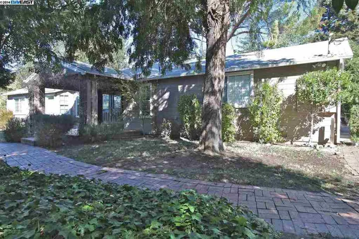 301 Livorna Heights, Alamo, California 94507