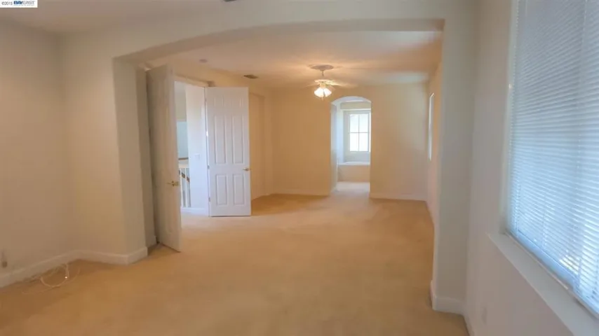 1681 Riverview Ave, Tracy, California 95377-8287