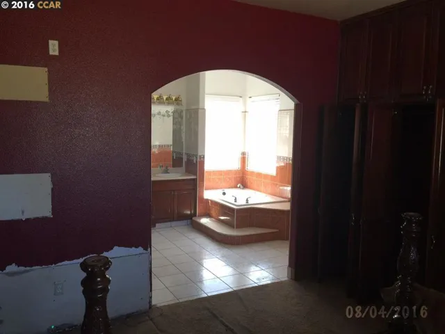 9886 S Mckinley Ave, French Camp, California 95231-9796