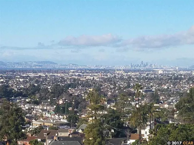 8451 Aster Ave, Oakland, California 94605
