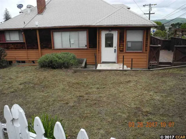 10 Baldwin Ave, Crockett, California 94525