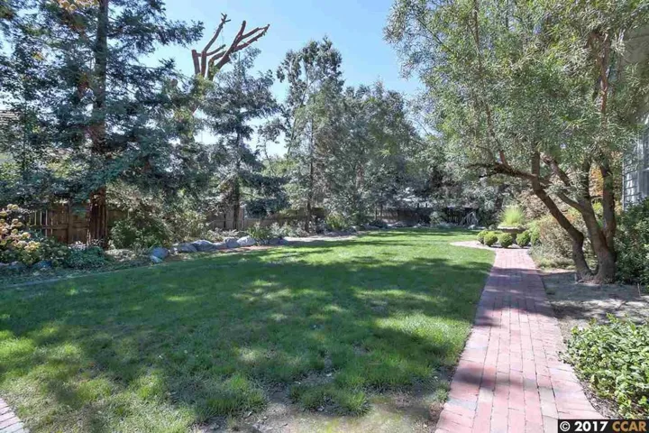 287 Cross Road, Alamo, California 94507