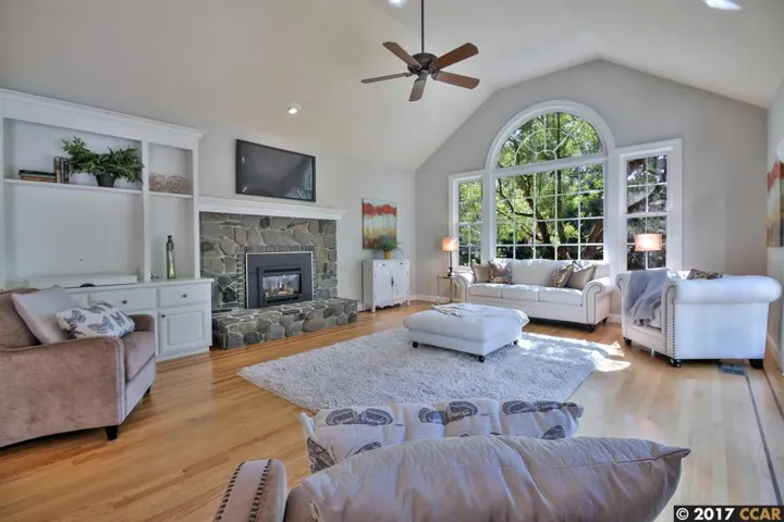 287 Cross Road, Alamo, California 94507