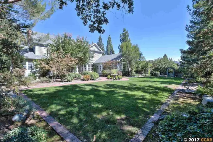 287 Cross Road, Alamo, California 94507
