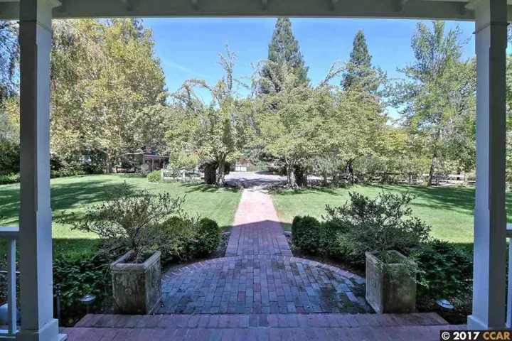 287 Cross Road, Alamo, California 94507