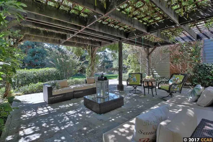 287 Cross Road, Alamo, California 94507