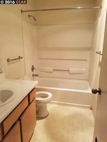224 Harbour Way, Richmond, California 94801
