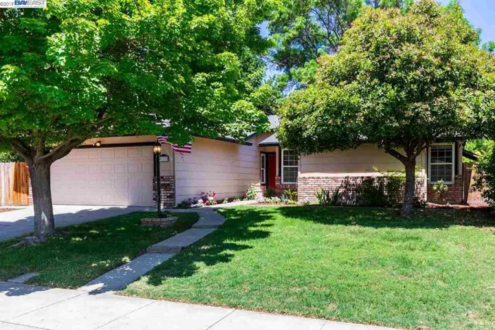927 Lobos Ct, Manteca, California 95336