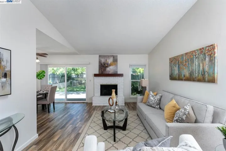 927 Lobos Ct, Manteca, California 95336