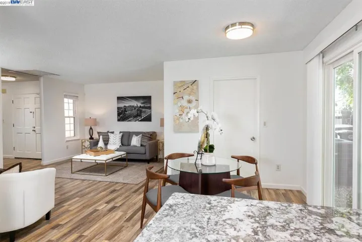 927 Lobos Ct, Manteca, California 95336