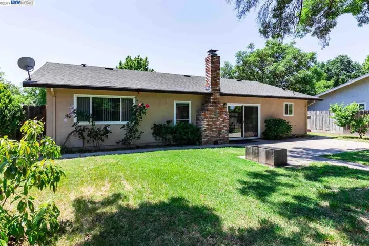 927 Lobos Ct, Manteca, California 95336