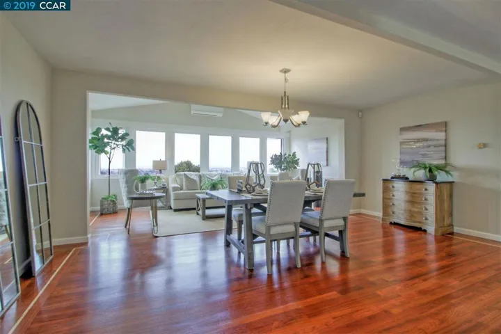 Dining & living rooms