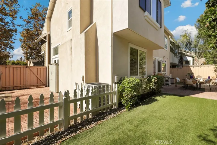 6 Earlywood, Ladera Ranch, California 92694
