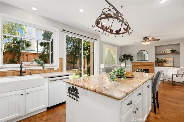 6 Earlywood, Ladera Ranch, California 92694