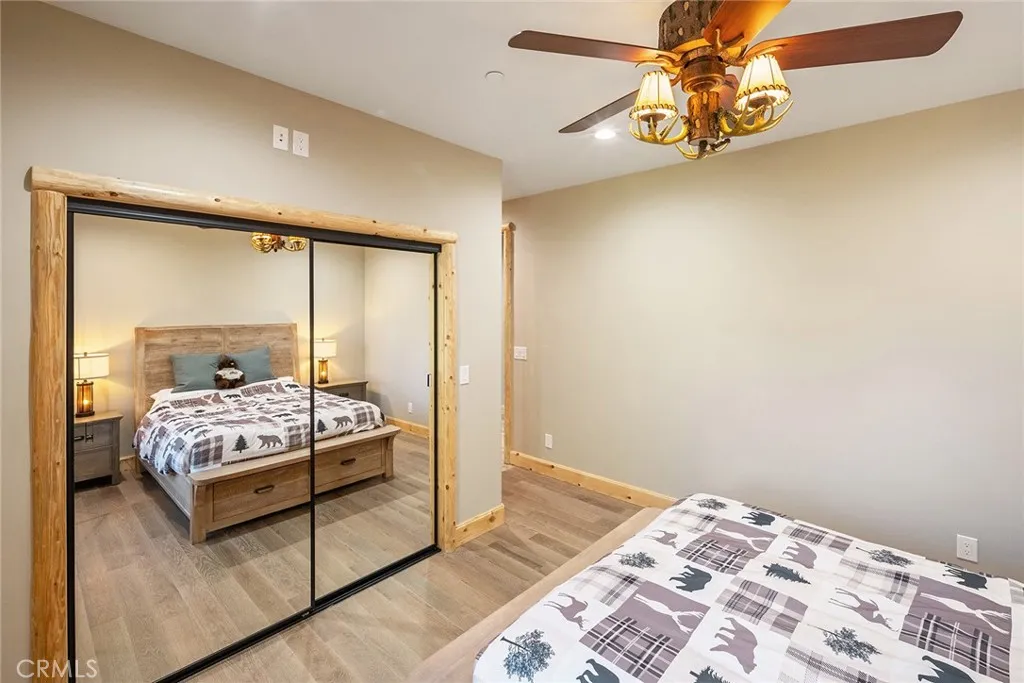 1658 Tuolumne Road, Big Bear City, California 92314 home-pic-68