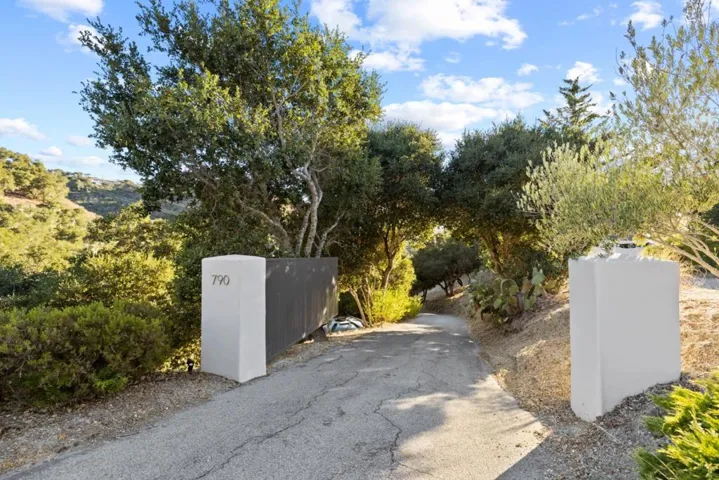 790 Country Club Drive, Carmel Valley, California 93924