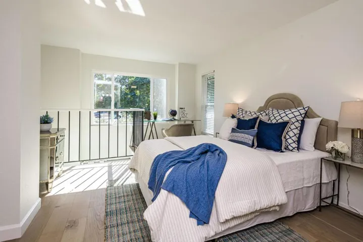 397 Half Moon Lane 12, Daly City, California 94015
