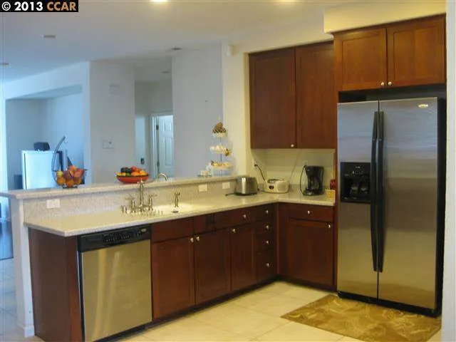 320 Hill Ave, Oakley, California 94561-2710