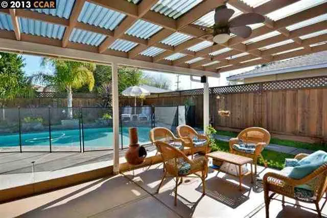 920 Notre Dame Ave, Concord, California 94518-2519