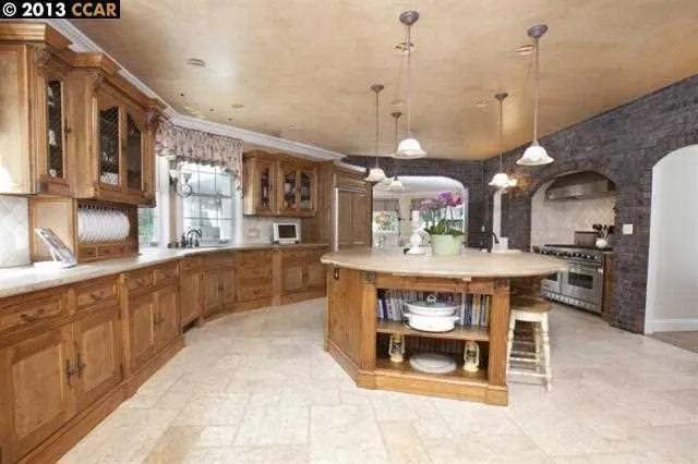 319 South Ave, Alamo, California 94507-2162