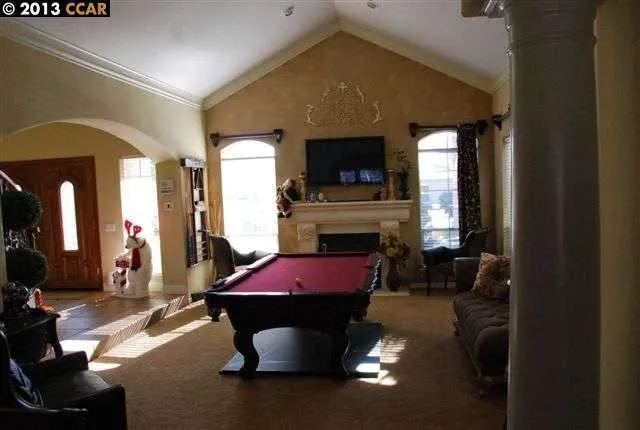 5662 Oakmont Ct, Discovery Bay, California 94505-1405