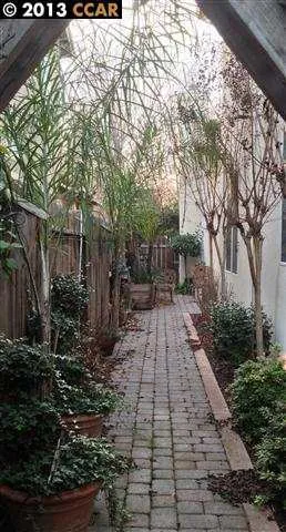 4024 Pickford Way, Modesto, California 95356
