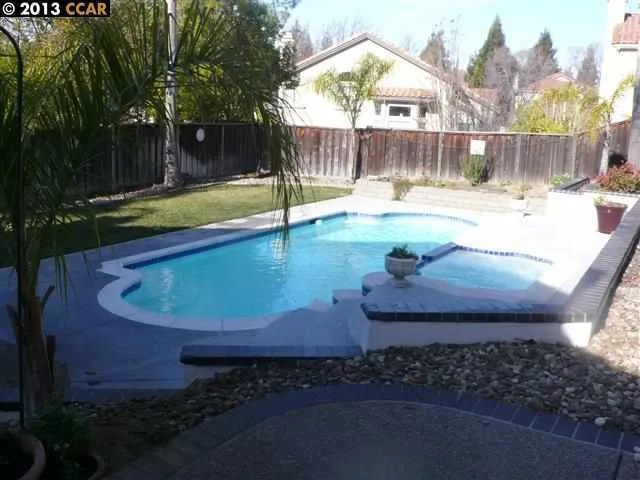 5256 Boulder Court, Concord, California 94521-1669