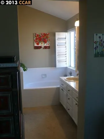5256 Boulder Court, Concord, California 94521-1669