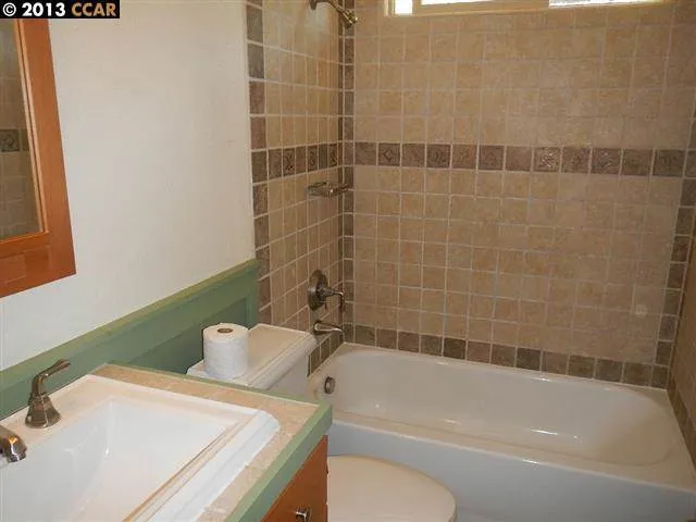 4909 Rocky Rd, Richmond, California 94803-2143