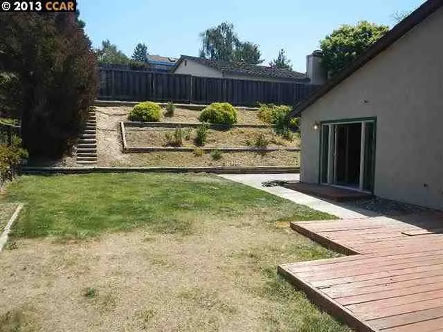 4909 Rocky Rd, Richmond, California 94803-2143