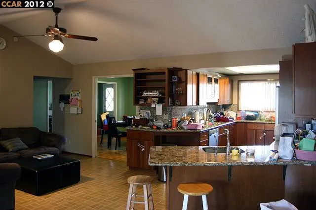 4652 Benbow Ct, Concord, California 94521-2013
