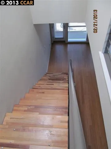 12 City Limits Cir, Emeryville, California 94608