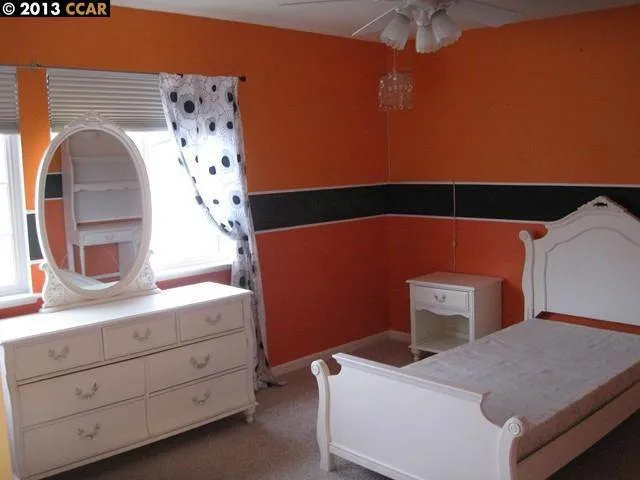 3rd Bedroom Upstairs