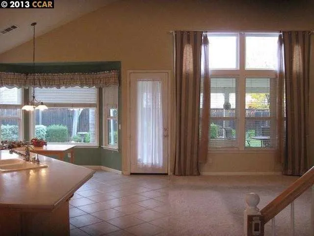 Kitchen/Family Combo Entry
