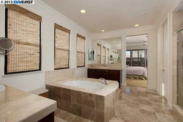 2325 Allegro St, Livermore, California 94550-4380