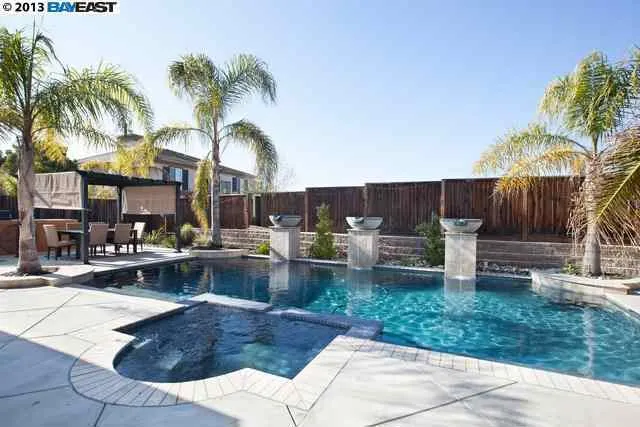 2325 Allegro St, Livermore, California 94550-4380