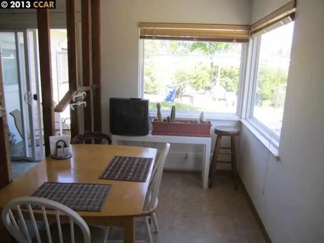 4275 Thompson Dr, Concord, California 94518-1853