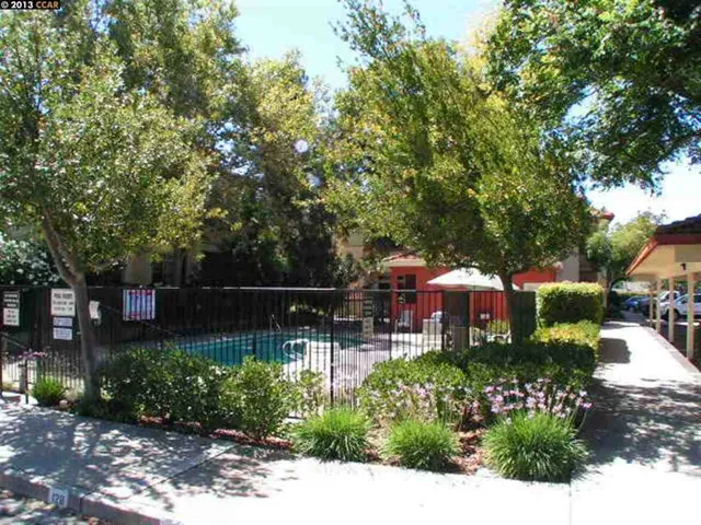 7025 Stagecoach Rd H, Dublin, California 94568-2125