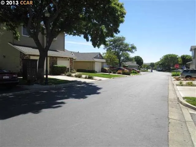 327 Rosemarie Pl, Pittsburg, California 94565-6707