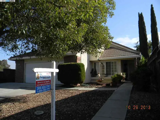 2660 Golden Springs Dr, Tracy, California 95376-0736