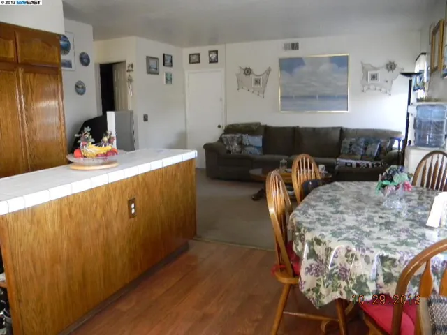 2660 Golden Springs Dr, Tracy, California 95376-0736