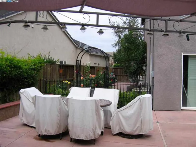 5664 Natoma Cir, Stockton, California 95219