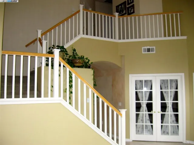 5664 Natoma Cir, Stockton, California 95219