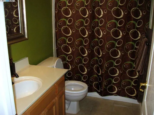 5664 Natoma Cir, Stockton, California 95219
