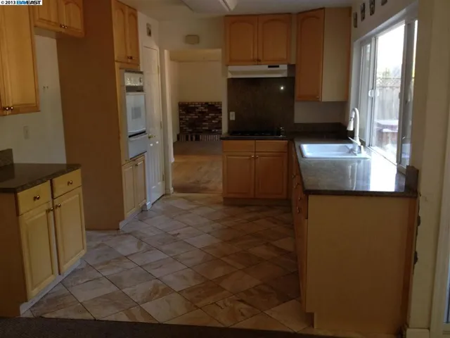 7927 Castilian Rd, Dublin, California 94568