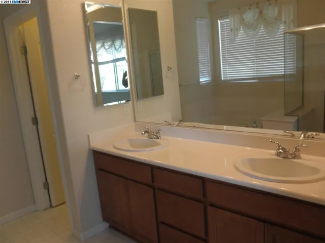 515 Bethell Ave, Mountain House, California 95391