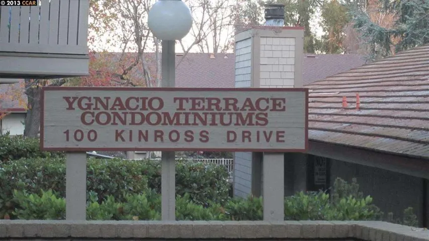 100 Kinross Dr 32, Walnut Creek, California 94598-2104
