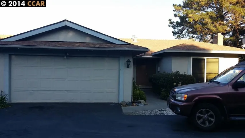 1028 View Dr, Richmond, California 94803-1250